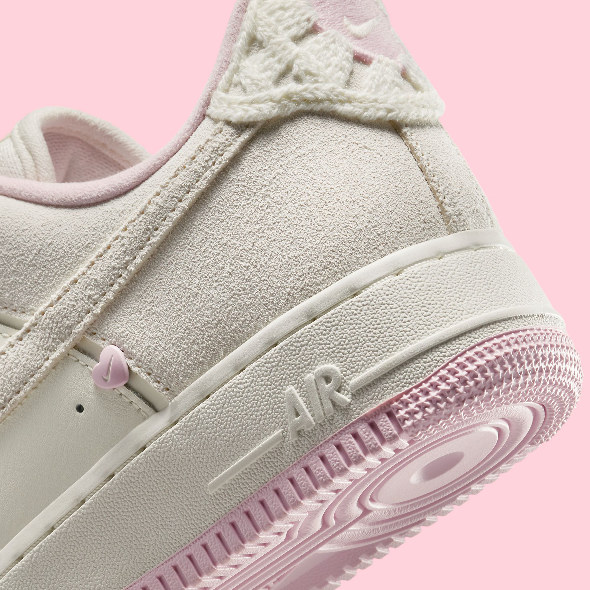 ナイキ　LOVE s-l400.jpg