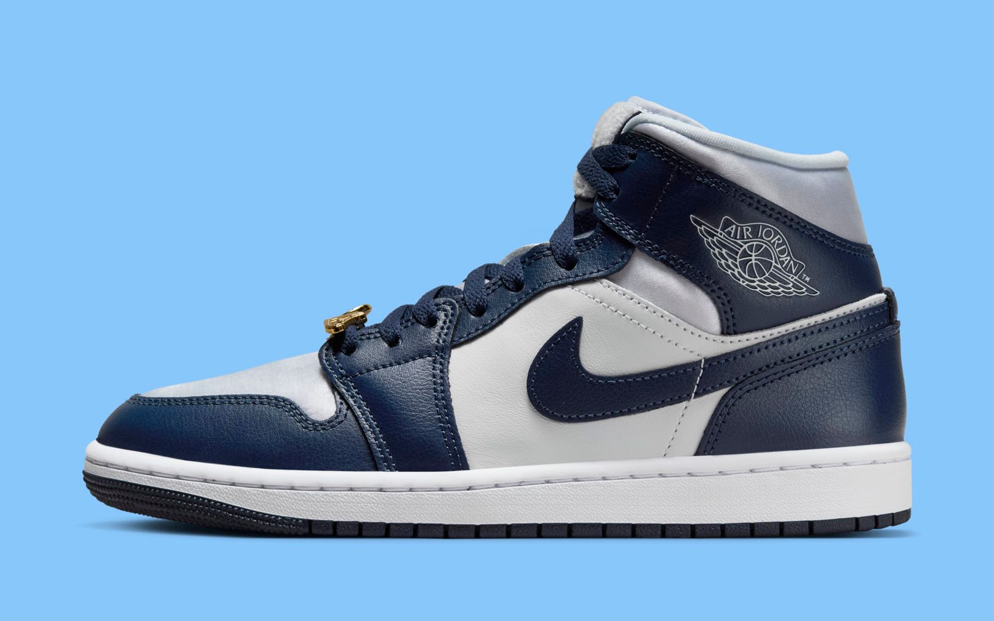 jordan 1 high obsidian footlocker