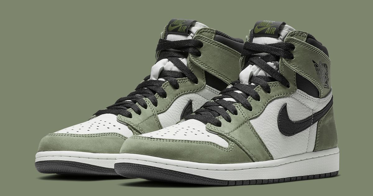 Air Jordan 1 High OG "Medium Olive" Dropped from Holiday 2024 Schedule