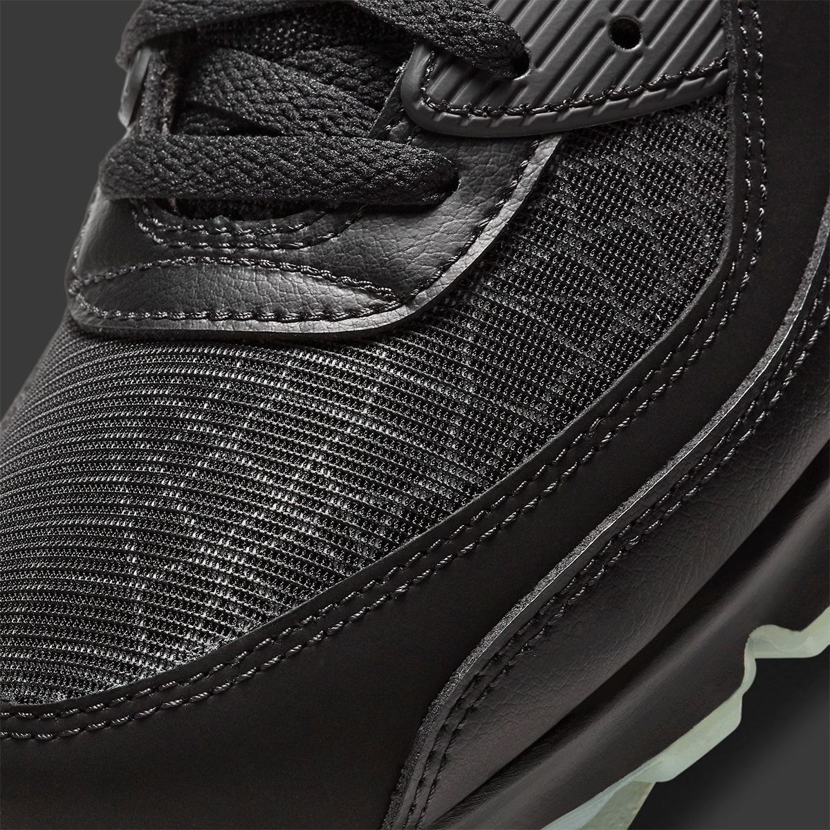 air max 90 halloween 2020 release date