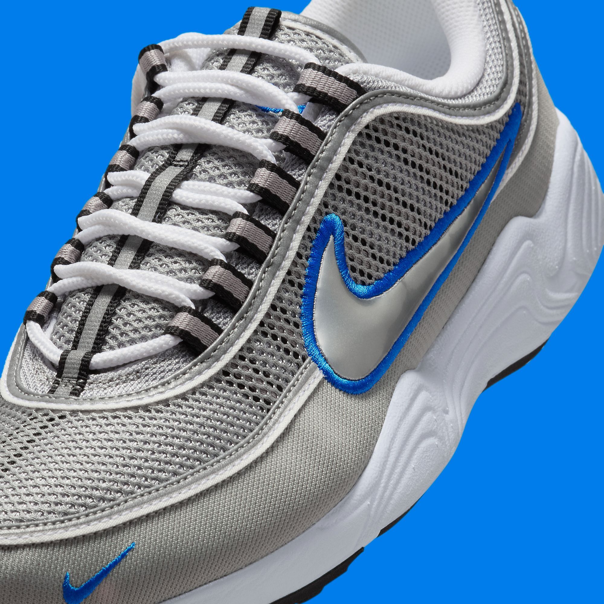 レーゲンスブルク　SP Nike Zoom Spiridon SP 