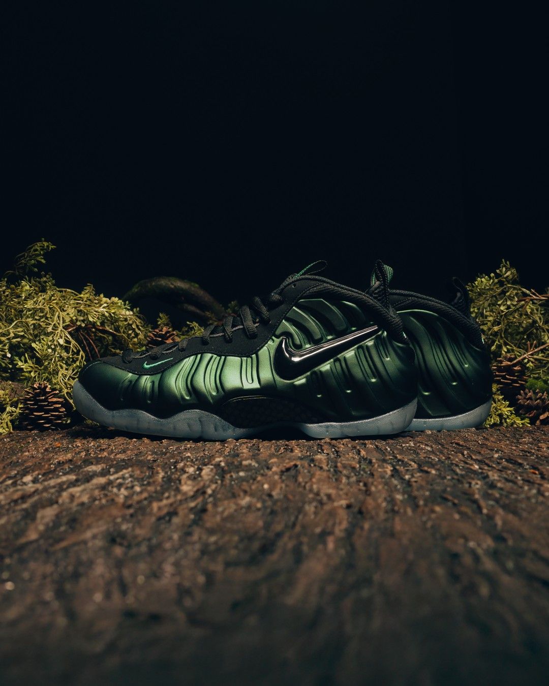 Nike Air Foamposite Pro "Pine Green" Retro Drops Dec. 19