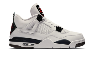 Air Jordan 4 “Flight Club”