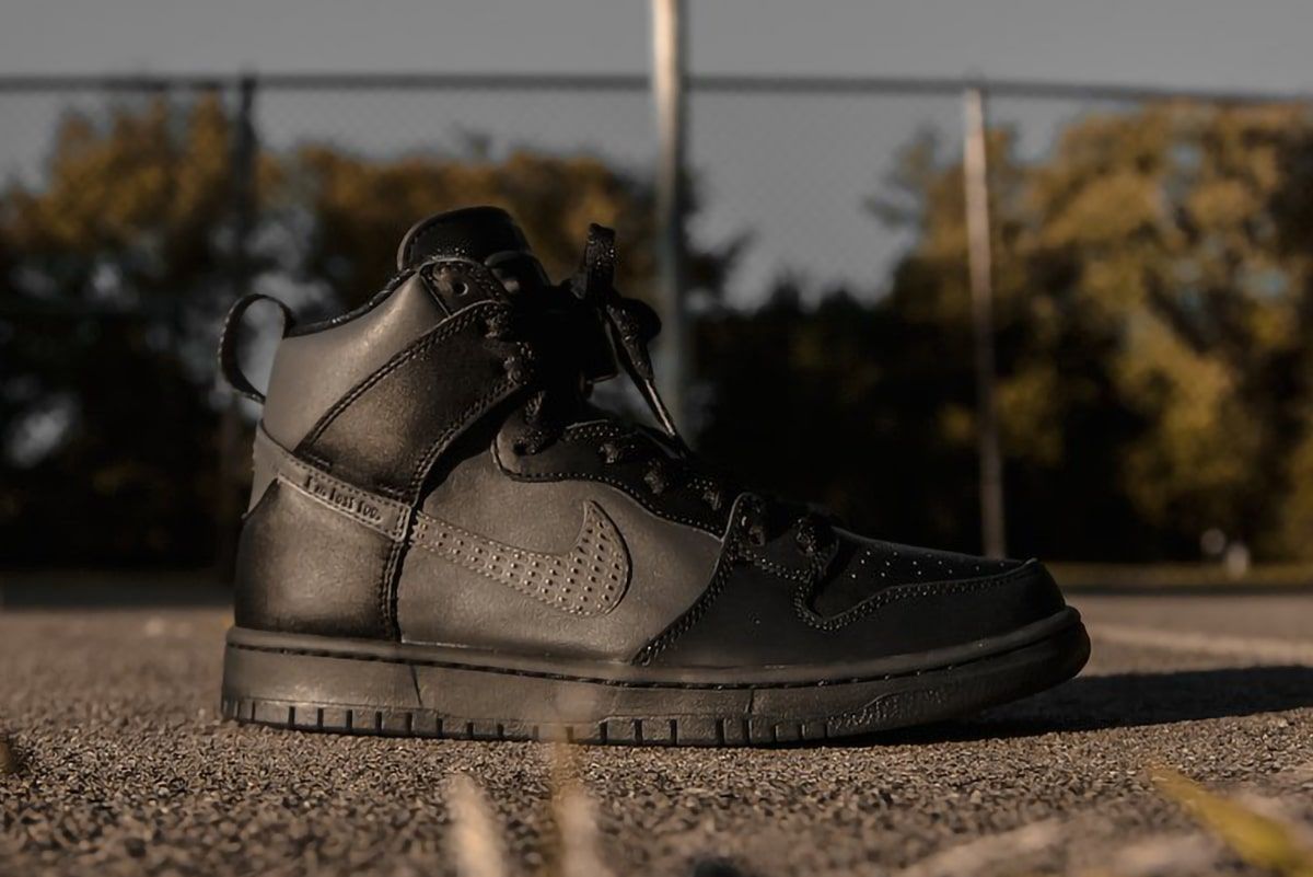 Detailed Looks at the FORTY PERCENT AGAINST RIGHTS x Nike SB Dunk