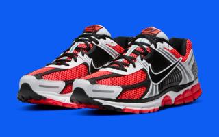 The sneaker Nike Zoom Vomero 5 “Bright Crimson” Returns Fall 2024