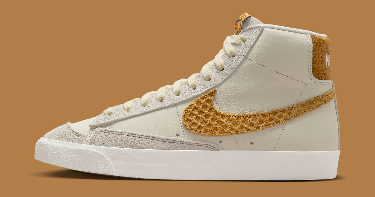 nike waffle blazer
