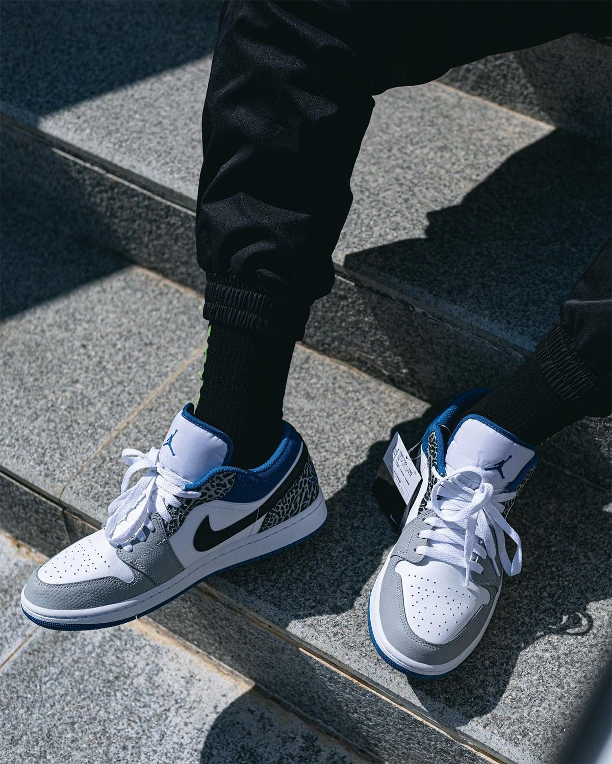 Where to Buy the Air Jordan 1 Low “True Blue” | House of Heat°