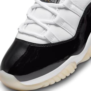 Jordan New 3 Black Cement Sneaker tees Pinnochio Sneakerhead