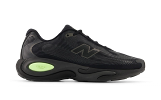 New Balance AC Runner "Black/Afterglow" sneaker.