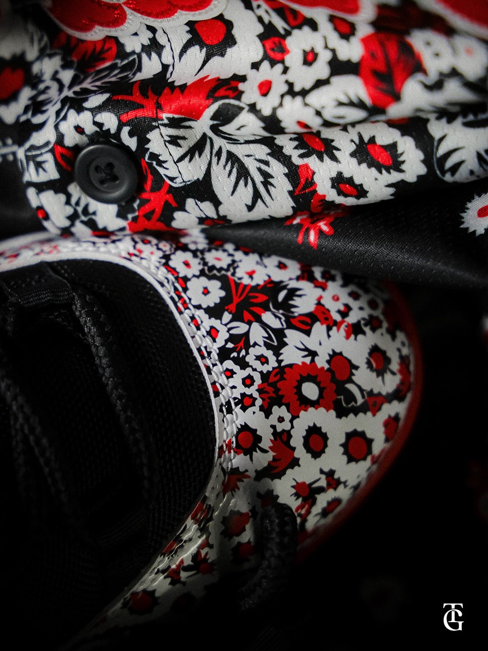 Jordan Brand's special-edition Air Jordan 11 baseball cleats for Japan's Yomiuri Giants, featuring Nomarhythm Textile pattern.