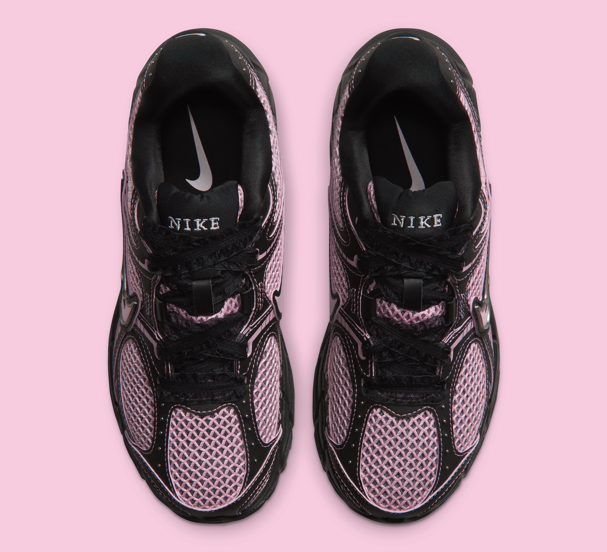 Women's Nike V5 RNR "Black/Medium Soft Pink" (SKU: IX7050-010). Photo via Nike.