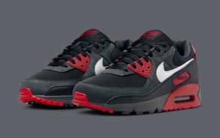 The Air Max 90 is Available Now in "Anthracite" and "Mystic Red"