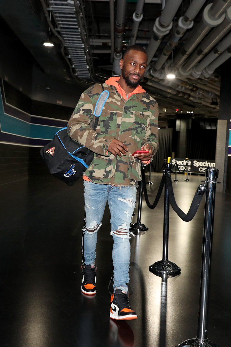 Kemba Walker Air Jordan 1 "Shattered Backboard"