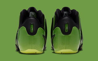 Men's Nike Zoom Hyperflight "Green Apple" (SKU: IZ1481-300). Photo via Nike.