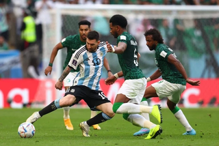 Lionel Messi vs. Saudia Arabia at the 2022 World Cup™ in Qatar. Photo by Chris Brunskill/UPI.