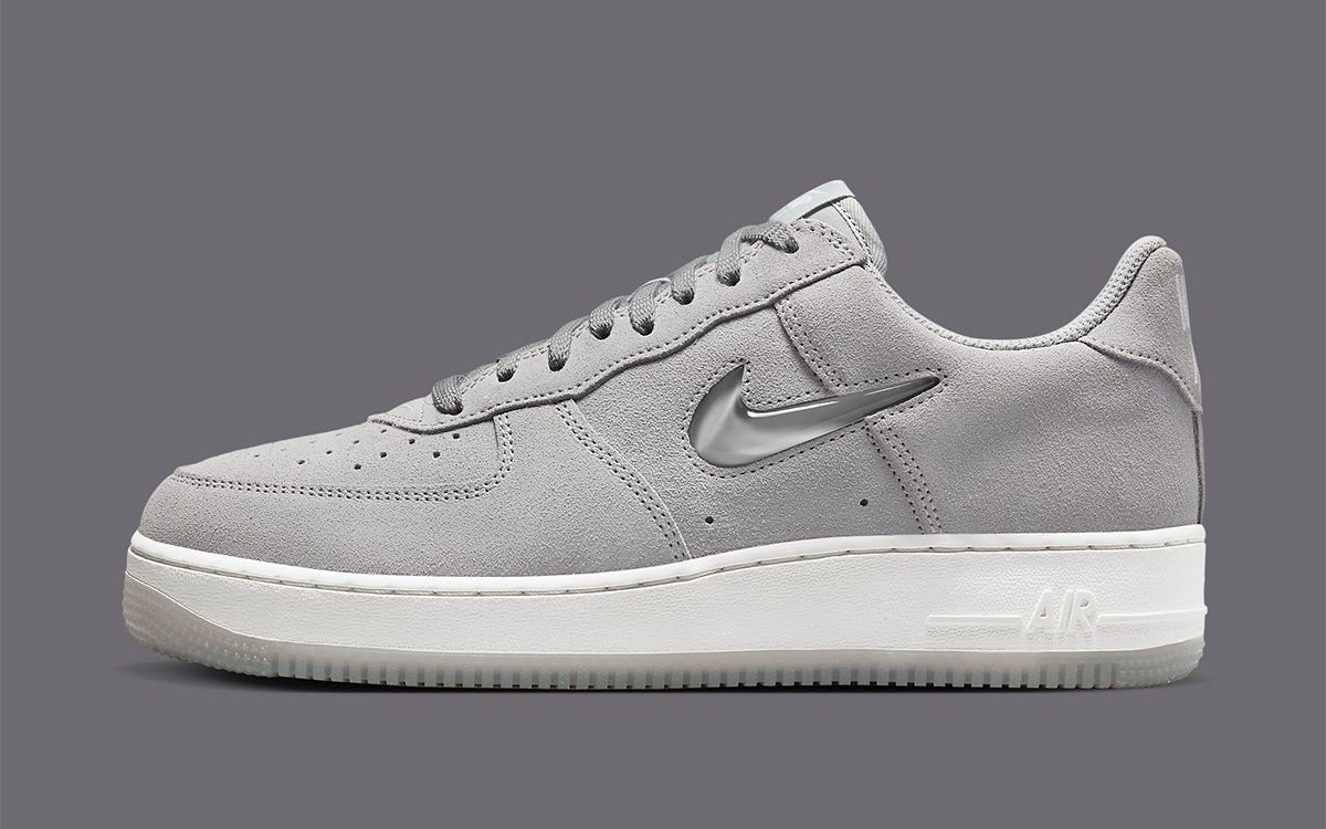 Nike air force clearance 1 light grey suede