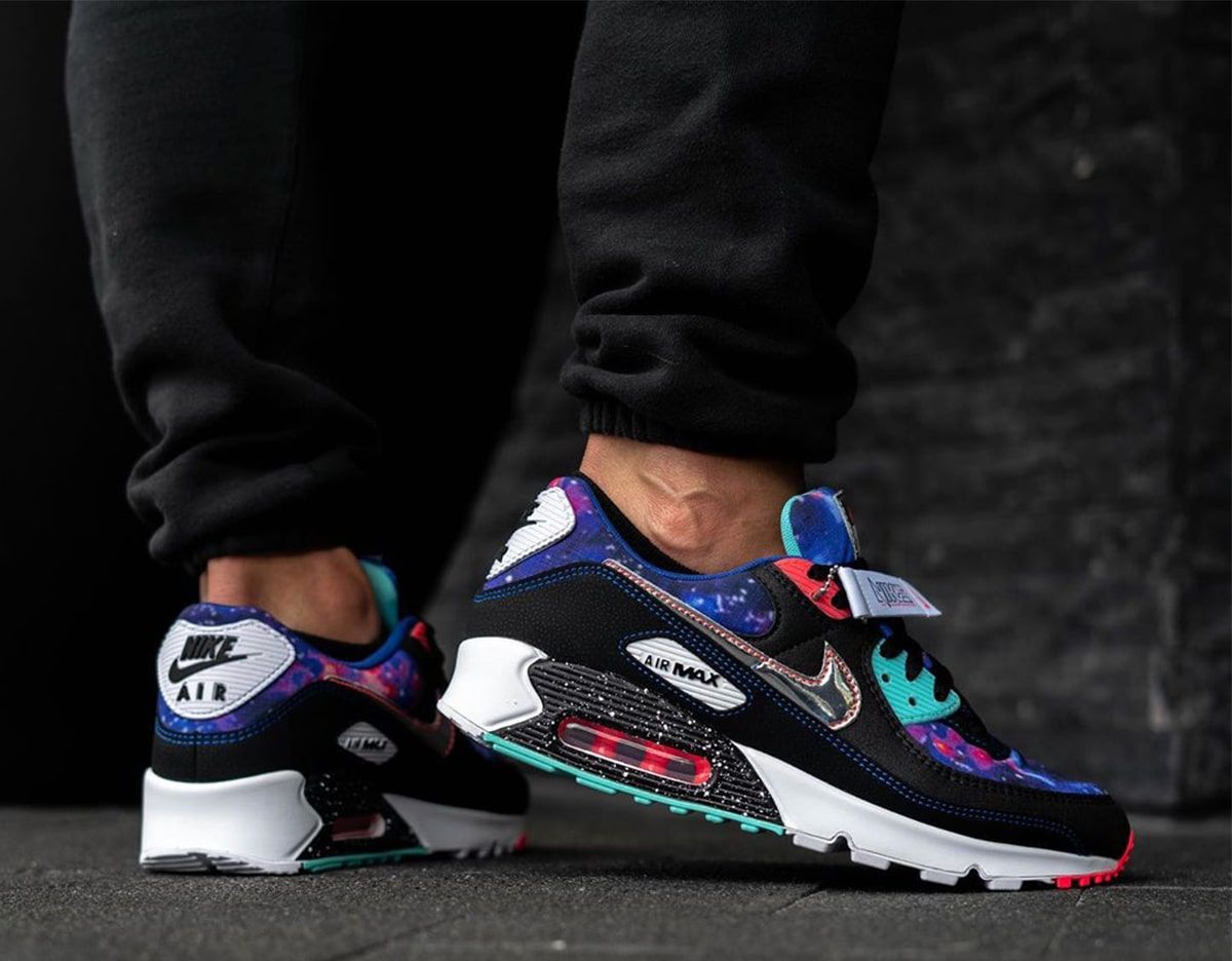 On Foot Looks Nike Air Max 90 Galaxy House of Heat