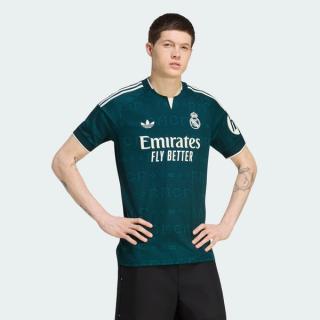 Real Madrid 26/27 Away Replica Short-Sleeve Jersey (SKU: JZ7205). Photo via adidas.