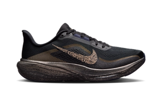 Keely Hodgkinson Nike Pegasus 42