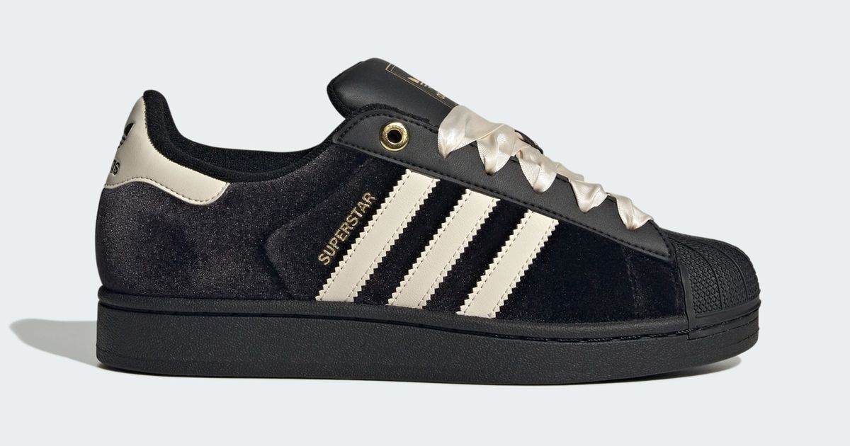 adidas gazelle silver green womens Adidas Superstar W Velvet Women's Shoes White-Black-Gold Metallic main image 0