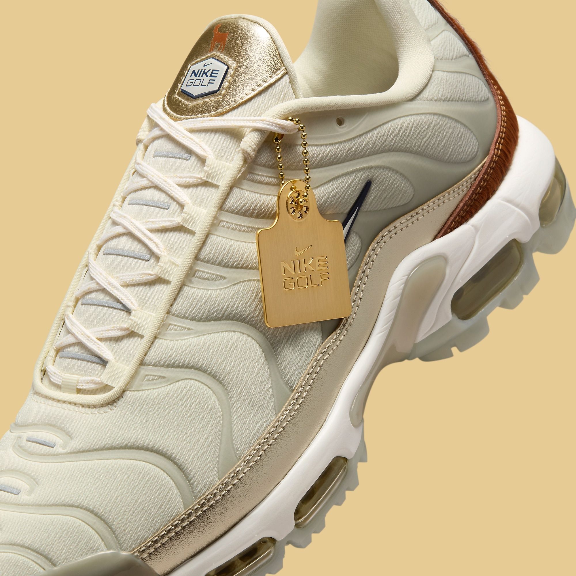 NIKE Air Max Plus NRG Players Championship Golf Shoes Mens HF1033-100 Size 14 Nike Air Max Plus Golf  main image 3