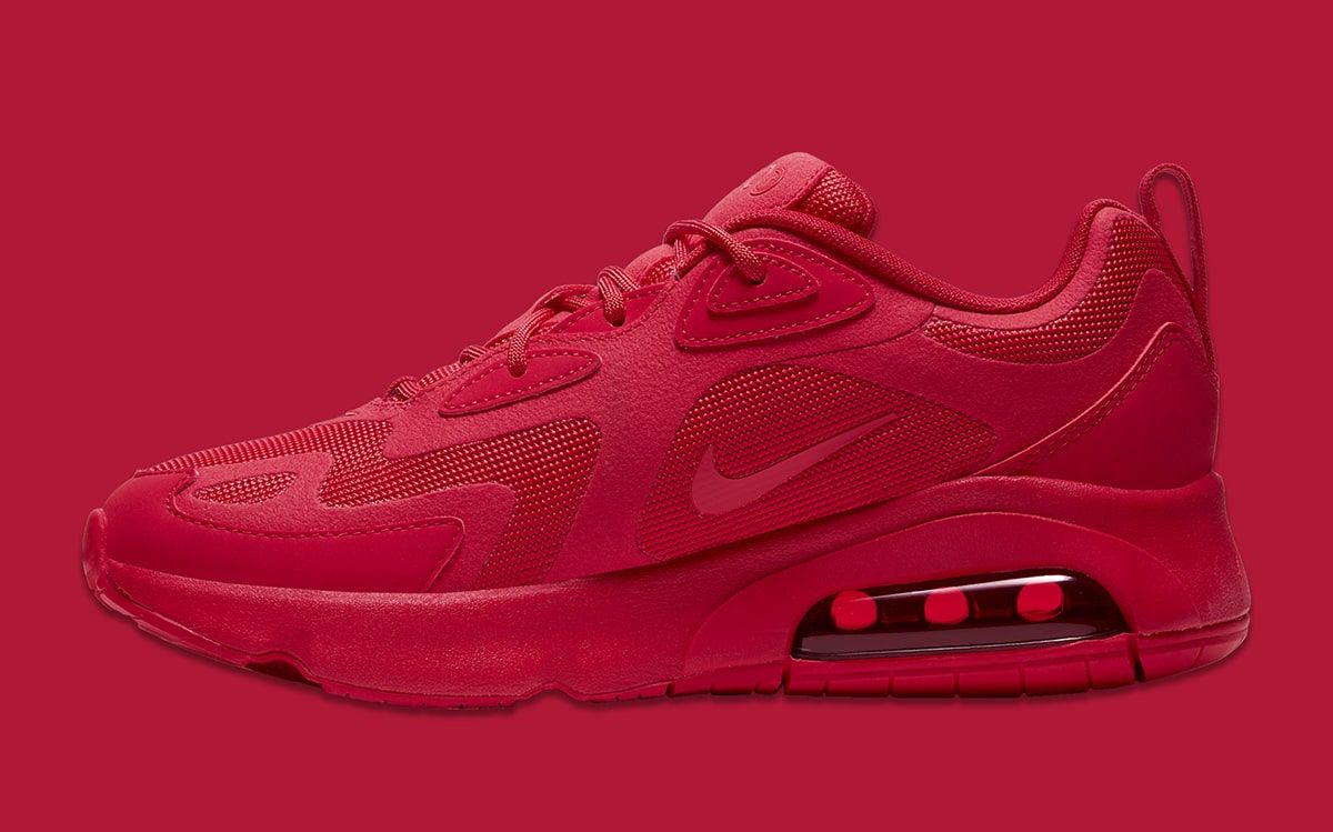 nike air max 200 trainers in triple red