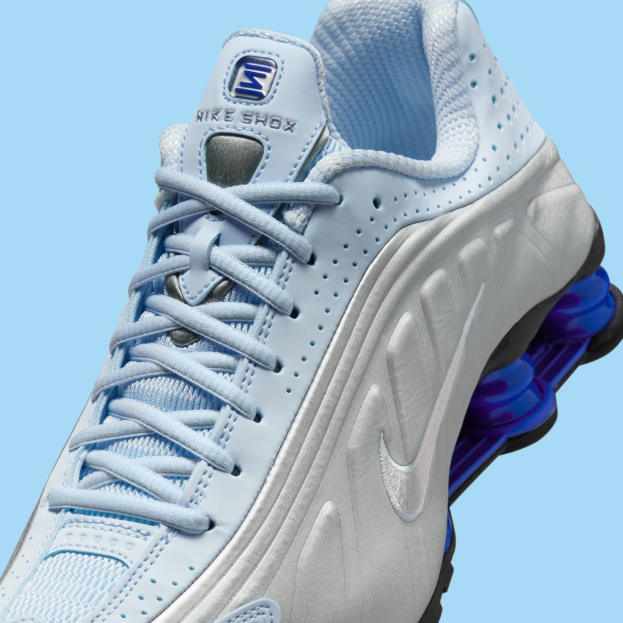 Nike Updates the Shox R4 with Cool “Blue Tint” for Fall