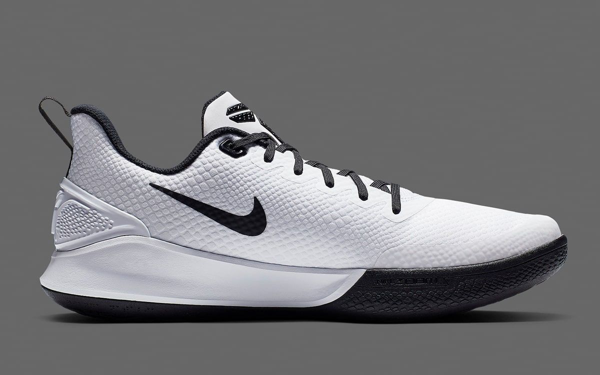 Kobe mamba focus outlet black and white