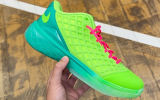 In-hand look: Rumored Nike Kobe 3 "Grinch" Protro in a neon green color scheme & red laces. Photo via @basket4ballers.
