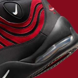 Nike Air Bakin OG "Varsity Red" (SKU: IQ5365-600). Photo via Nike.