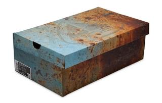 Taller de Rafa x Nike Air Max Goadome Low "Mosswood Brown" Shoe Box (SKU: IU4876-200). Photo via Nike.