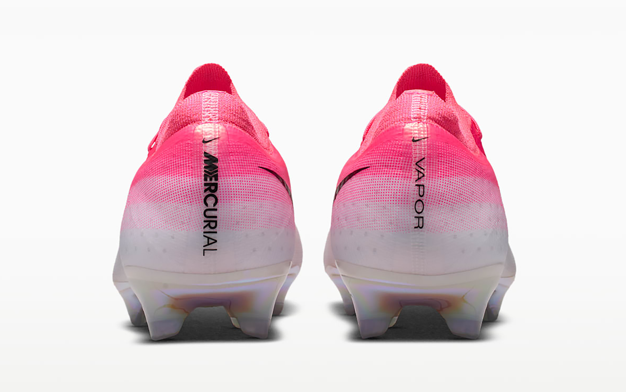 Nike Mercurial Vapor 17 Elite FG (SKU: IO1560-900). Photo via Nike.