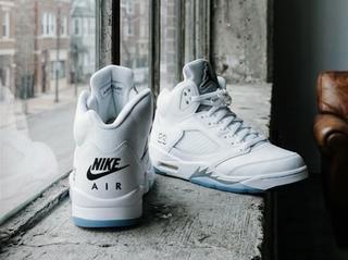 "White Metallic" Air Jordan 5 Retro. Photo via @freshkickz_chicago on Instagram.