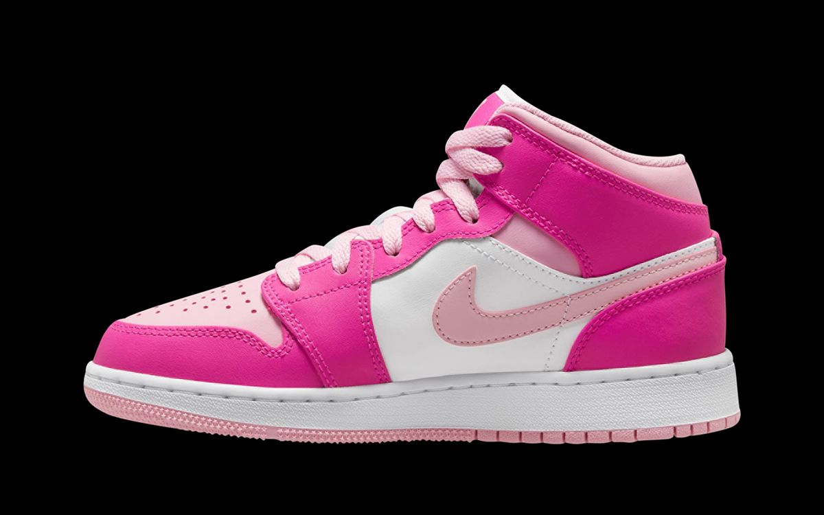 Official Images // Air Jordan 1 Mid “Medium Soft Pink” | House of