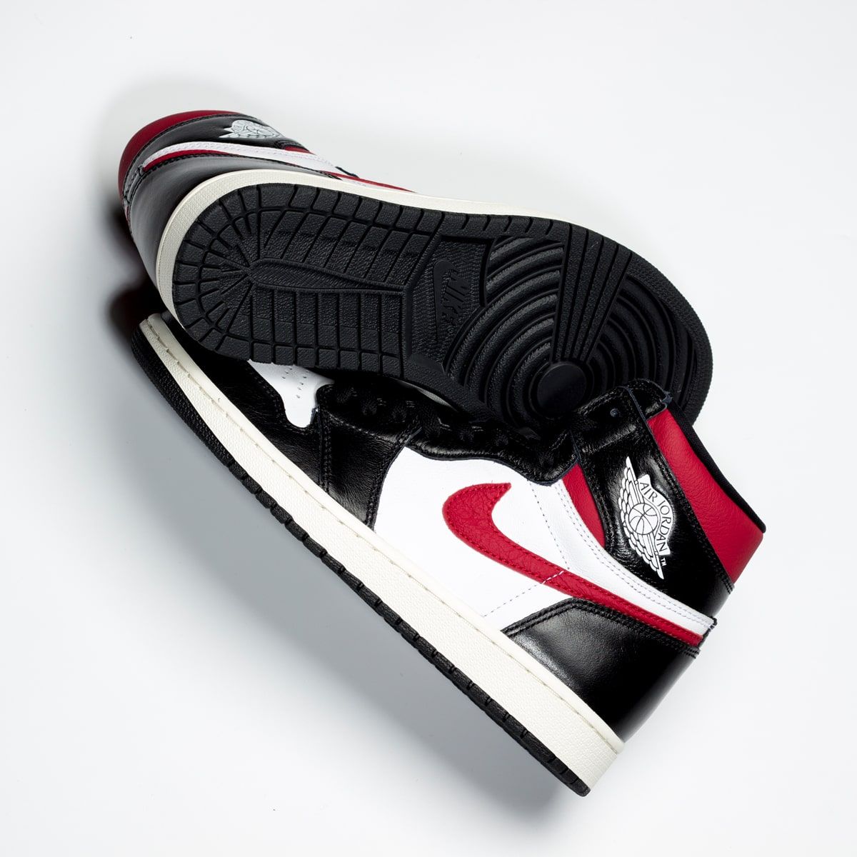 Jordan 1 june clearance 2019