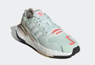 adidas Day Jogger WMNS FW4829 Mint Green Pink 1