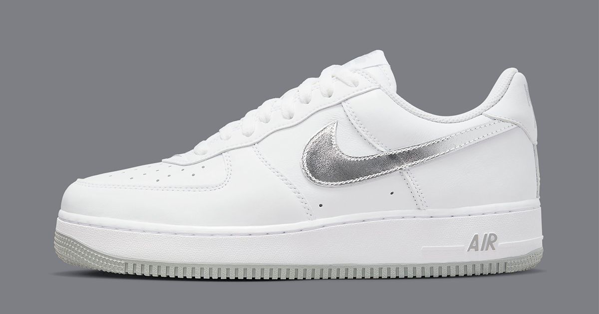 Nike Air Force 1 “Silver Swoosh” Releases December 1 | House of Heat°