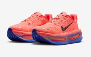 Nike Running's ultra-cushioned Vomero Premium in a pink color scheme.