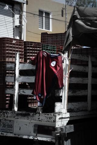 Mexico 2002 Third Jersey Reissue by Atlética (burgundy). Photo via Atlética/MARGO STUDIO.