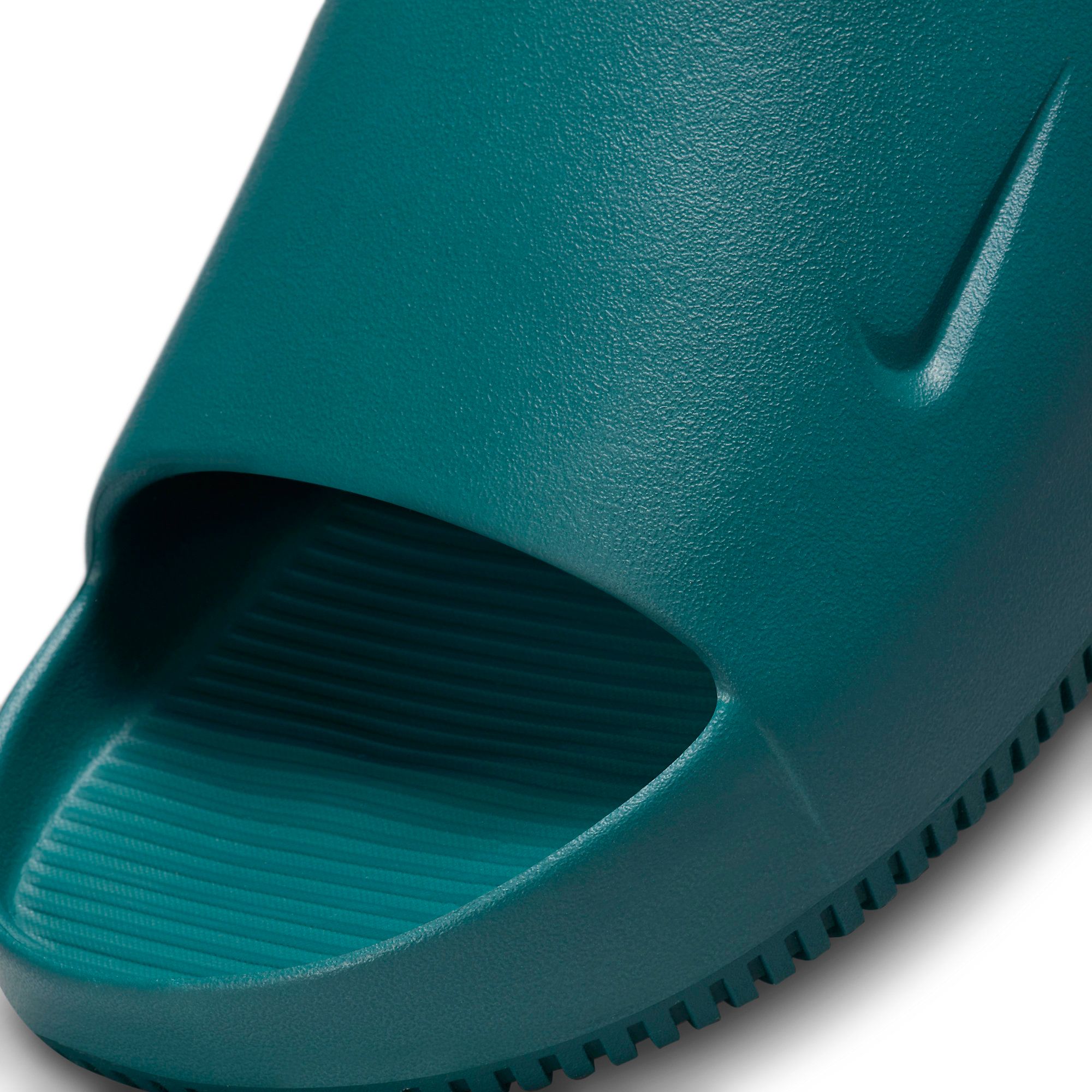 【本物保証 /関税・送料無料】Nike Calm Slide Geode Teal The Nike Calm Slide 