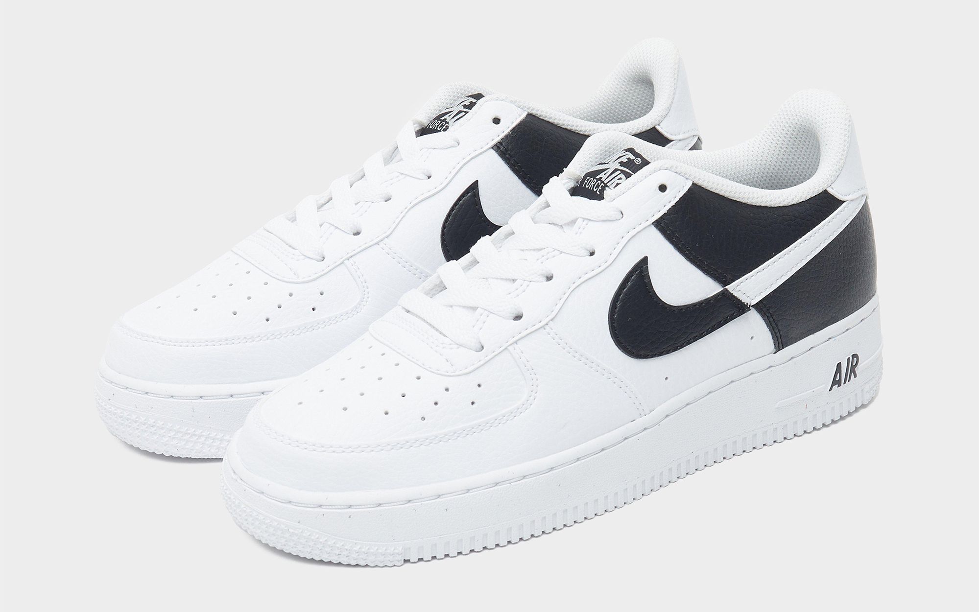 Nike air force 1 low top junior white with black tick