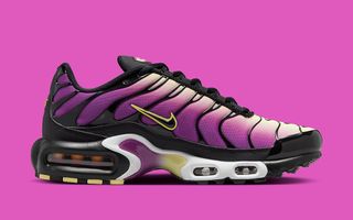 The Air Max Plus “Magenta” Remembers the Silhouette’s Sunset Roots ...