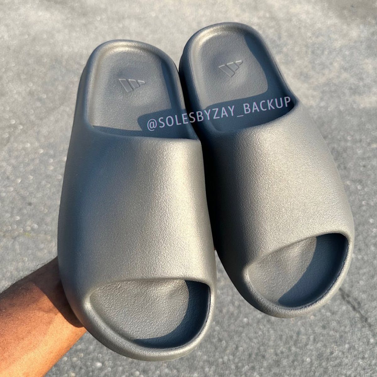 Where to Buy the “Granite” Yeezy Slides | House of Heat°