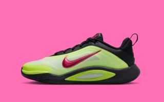 Lateral angle of Big Kids' Nike A'One in a "Volt" color scheme.
