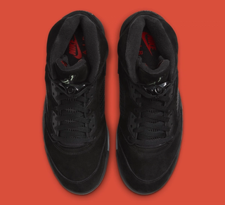 Air Jordan 5 "Halloween" (SKU: HQ7978-001). Photo via Nike.