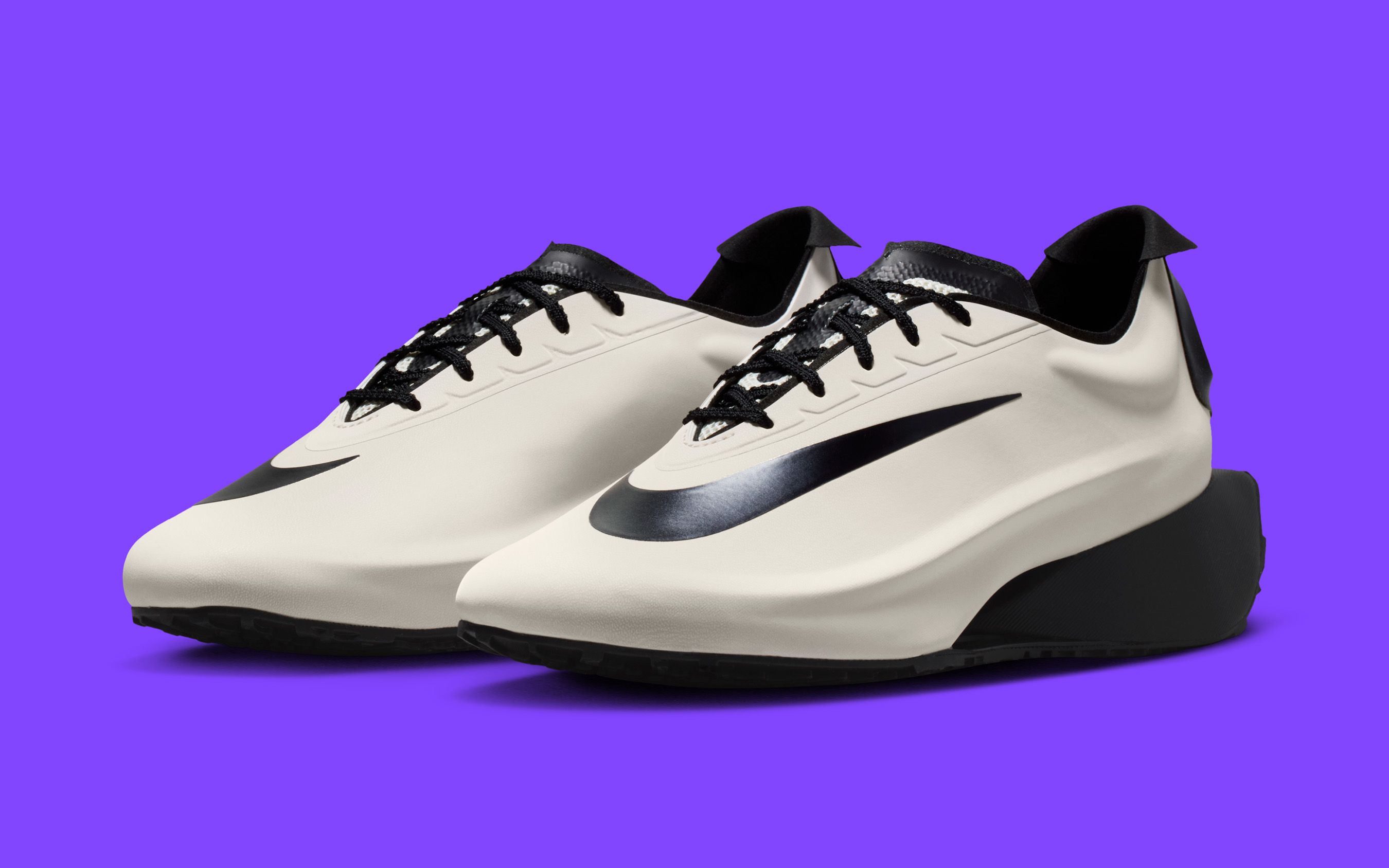 Nike Introduces the Futuristic First Sight Noir | House of Heat°