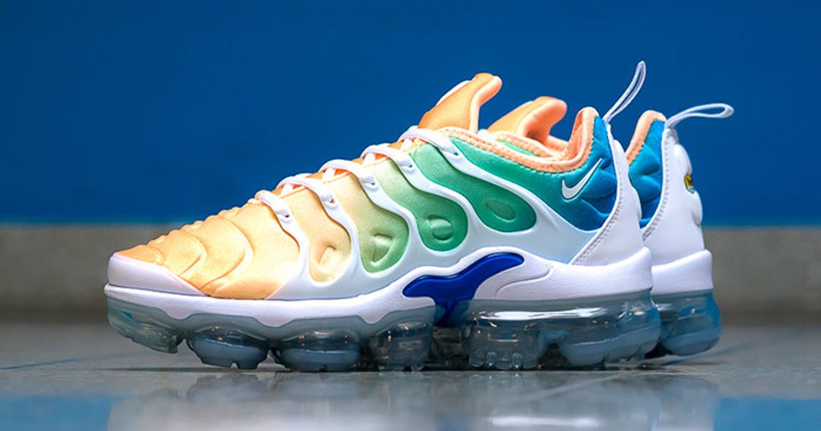 how to get stains out of vapormax plus