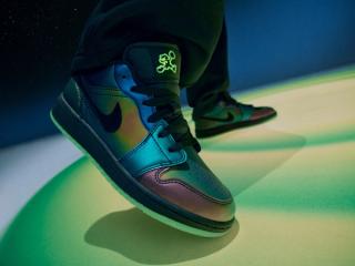 Space Jam x Air Jordan 1 Low "Magic Ball" Retro. Photo via Nike.