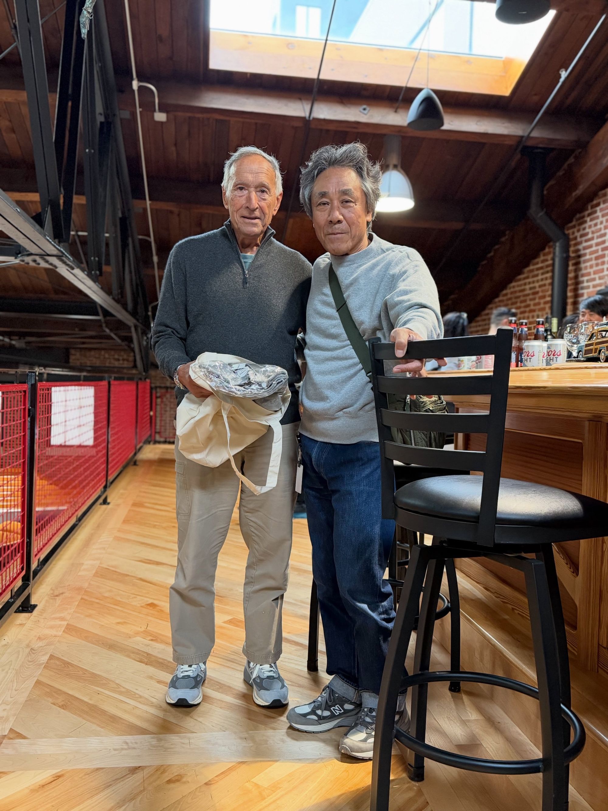 Jim Davis, Owner & Chairman of New Balance, wearing the 990v7 in a grey colorway. Photo by Satoshi Suzuki via @rfkenmore on X.