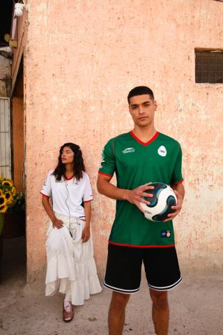 Mexico 2002 Home & Away Jersey Reissue by Atlética (green & white). Photo via Atlética/MARGO STUDIO.